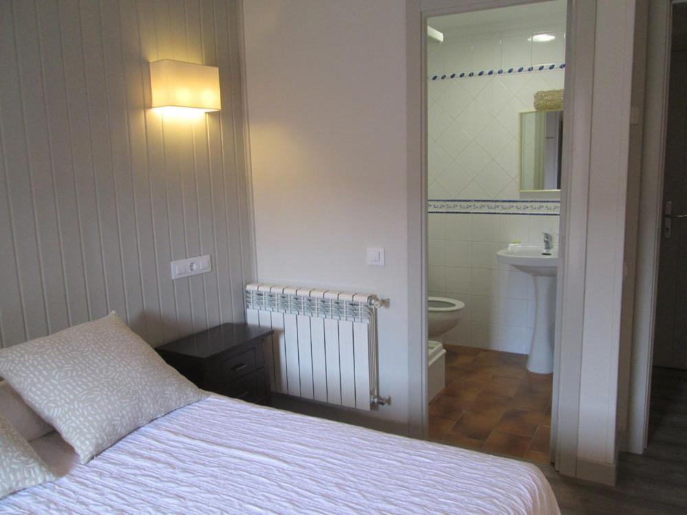 Fonda Urquizu Hotel Beceite Quarto foto